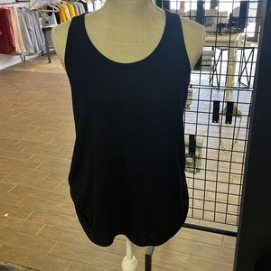 Athletic tank top